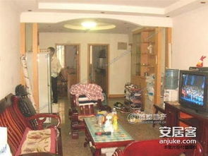 云趣園小區(qū)黃金樓層精品三居，緊鄰回龍觀公交總站，低于市場(chǎng)價(jià)急售